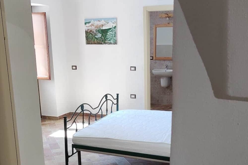 Photo of Bedroom in Strongoli