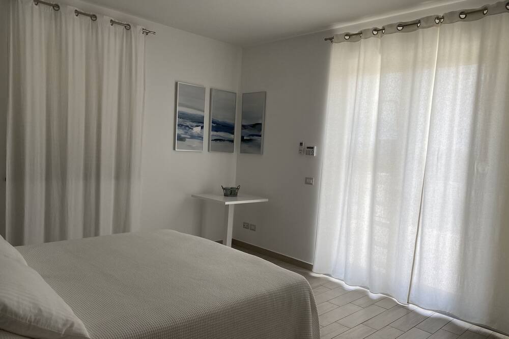 Photo of Bedroom in Archi