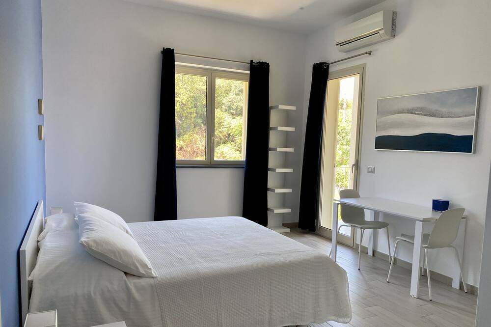 Photo of Bedroom in Archi