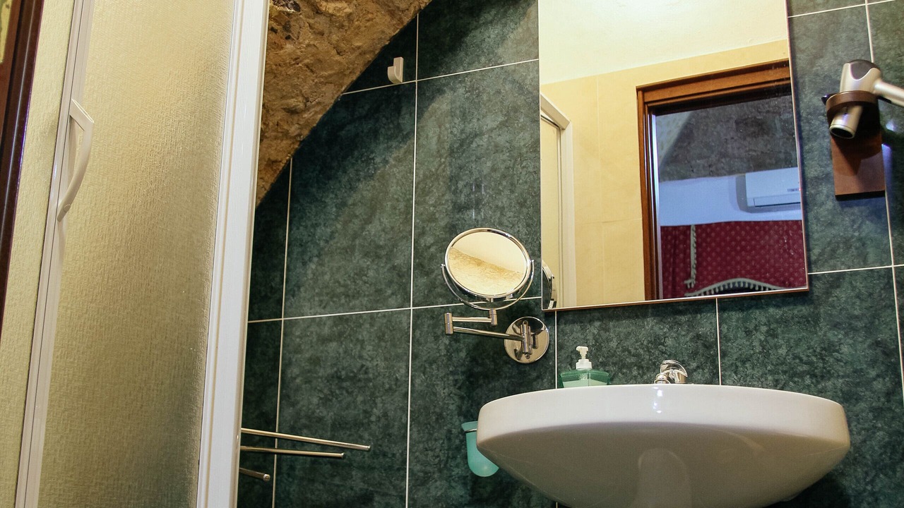 Photo of Bathroom in Crotone