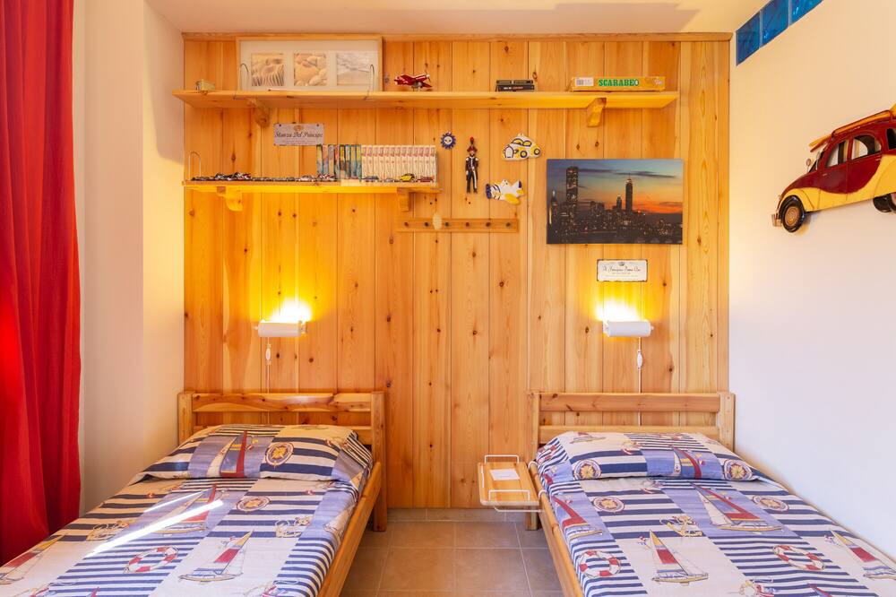 Photo of Bedroom in Castelluzzo