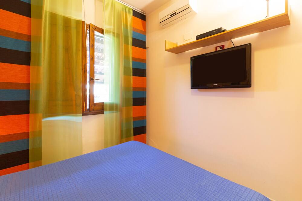 Photo of Bedroom in Castelluzzo