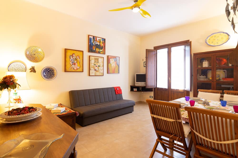 Photo of Livingroom in Castelluzzo
