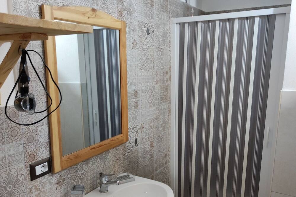 Photo of Bathroom in Strongoli