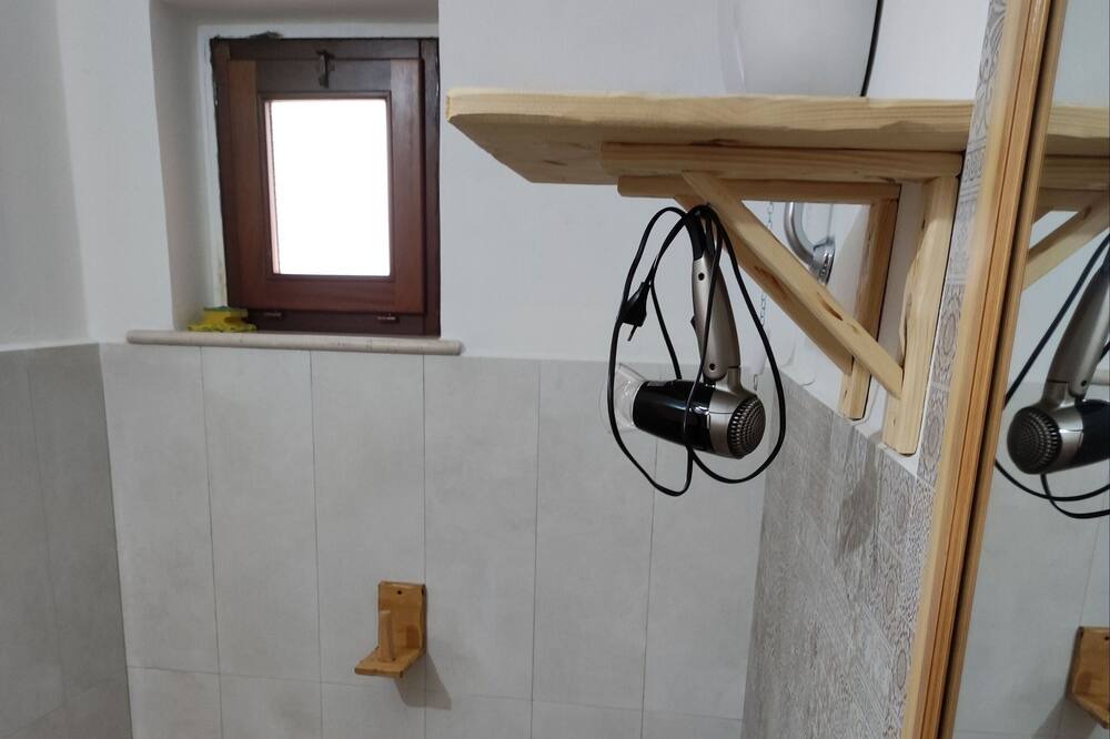 Photo of Bathroom in Strongoli