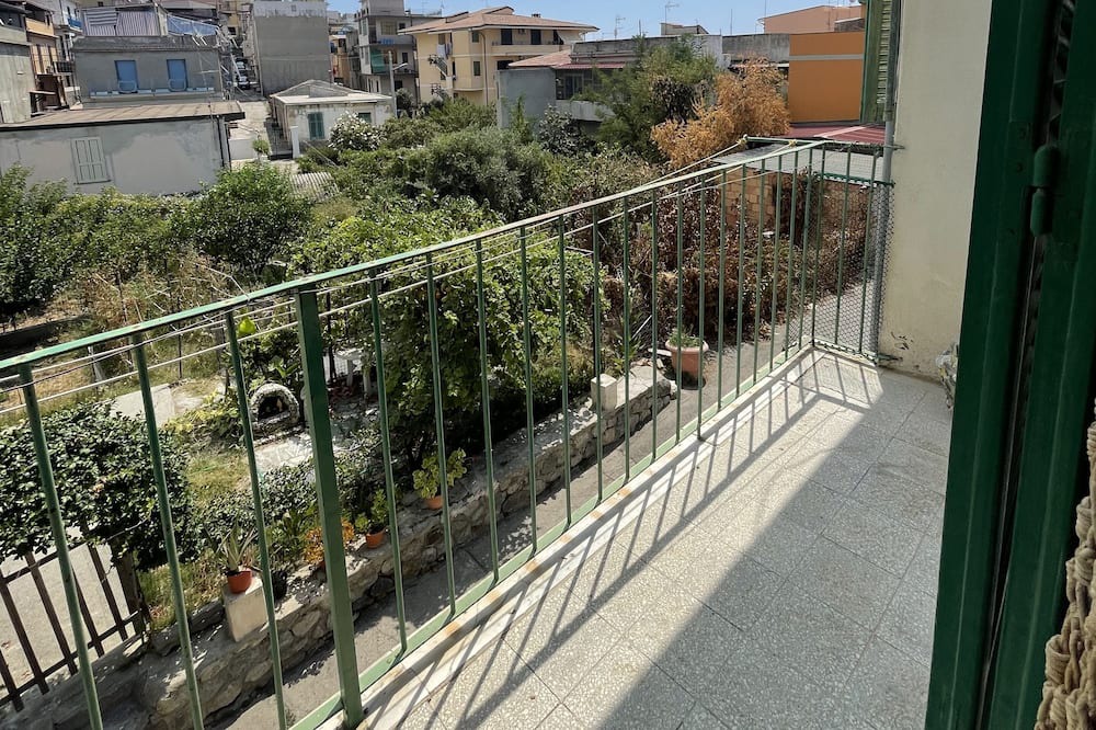 Photo of Patio Balcony in Bova Marina