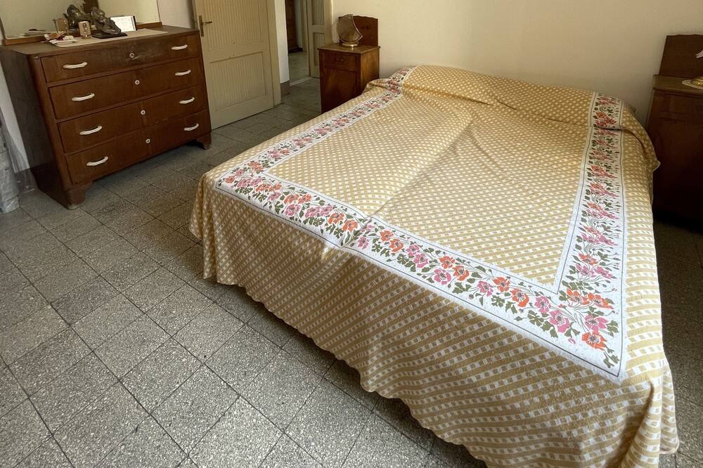 Photo of Bedroom in Bova Marina
