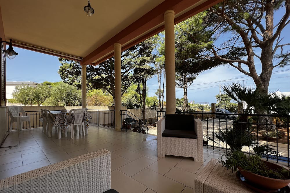 Photo of Patio Balcony in Erice
