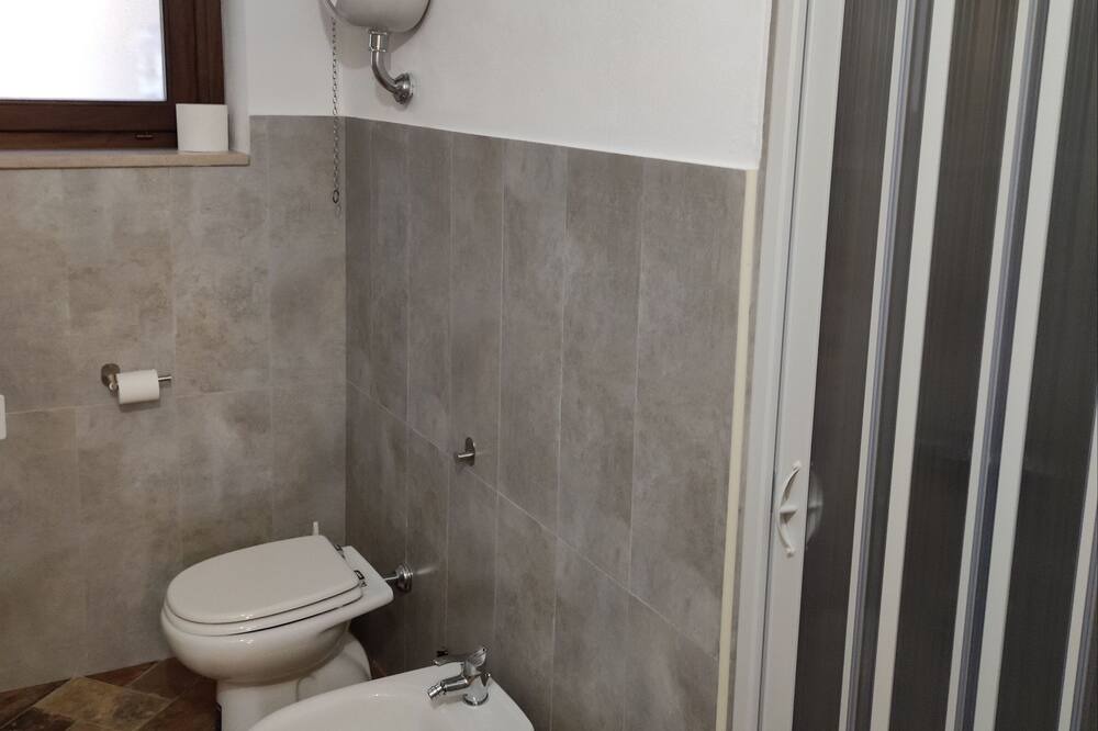 Photo of Bathroom in Strongoli