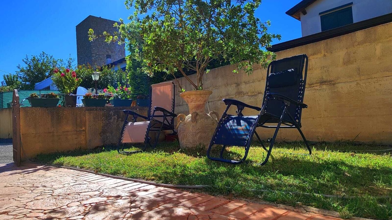 Photo of Patio Balcony in Filandari