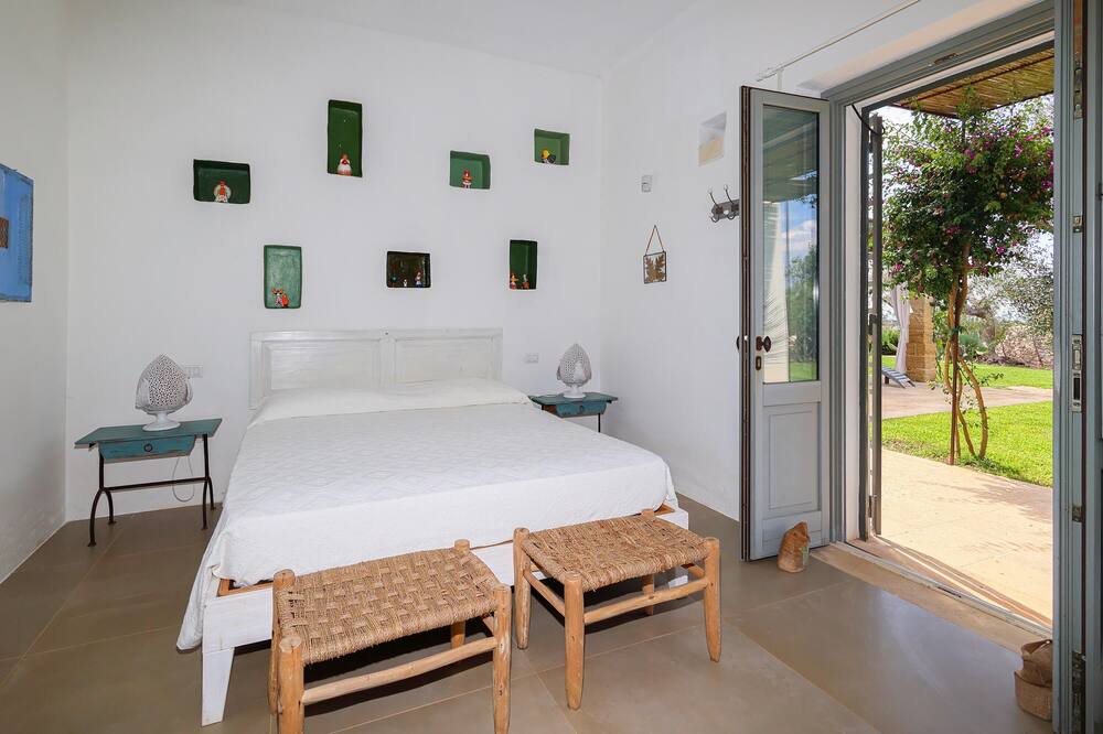 Photo of Bedroom in Salve