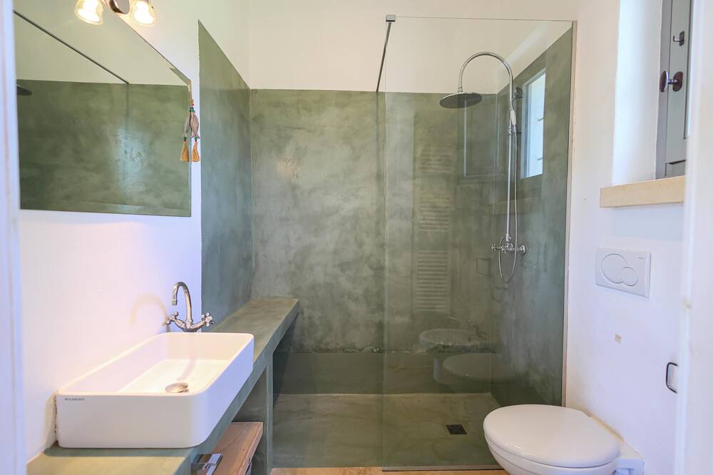 Photo of Bathroom in Salve