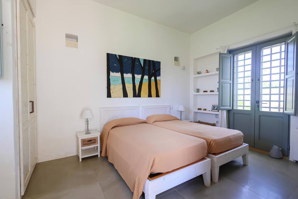 Photo of Bedroom in Salve