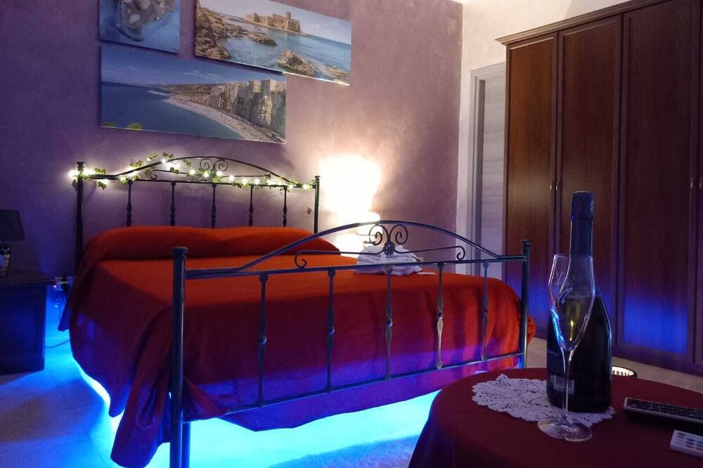 Photo of Bedroom in Jonadi