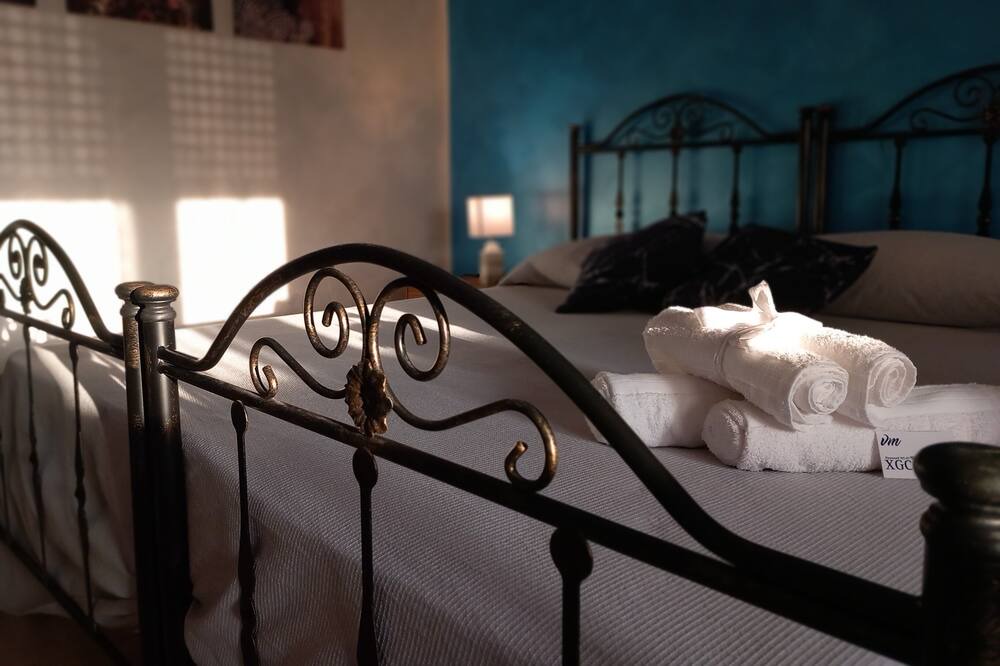 Photo of Bedroom in Jonadi