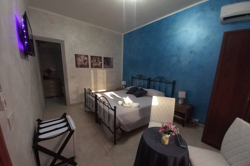 Photo of Bedroom in Jonadi