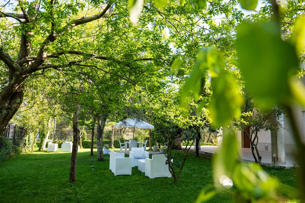 Photo of Outdoor in Jonadi