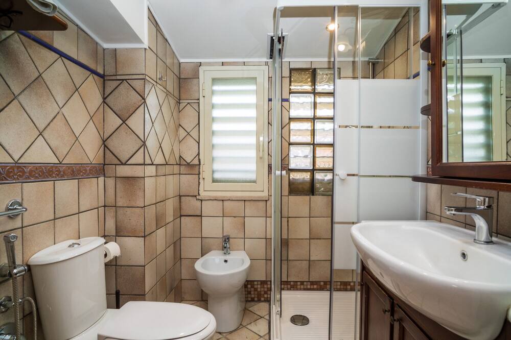 Photo of Bathroom in Mascalucia