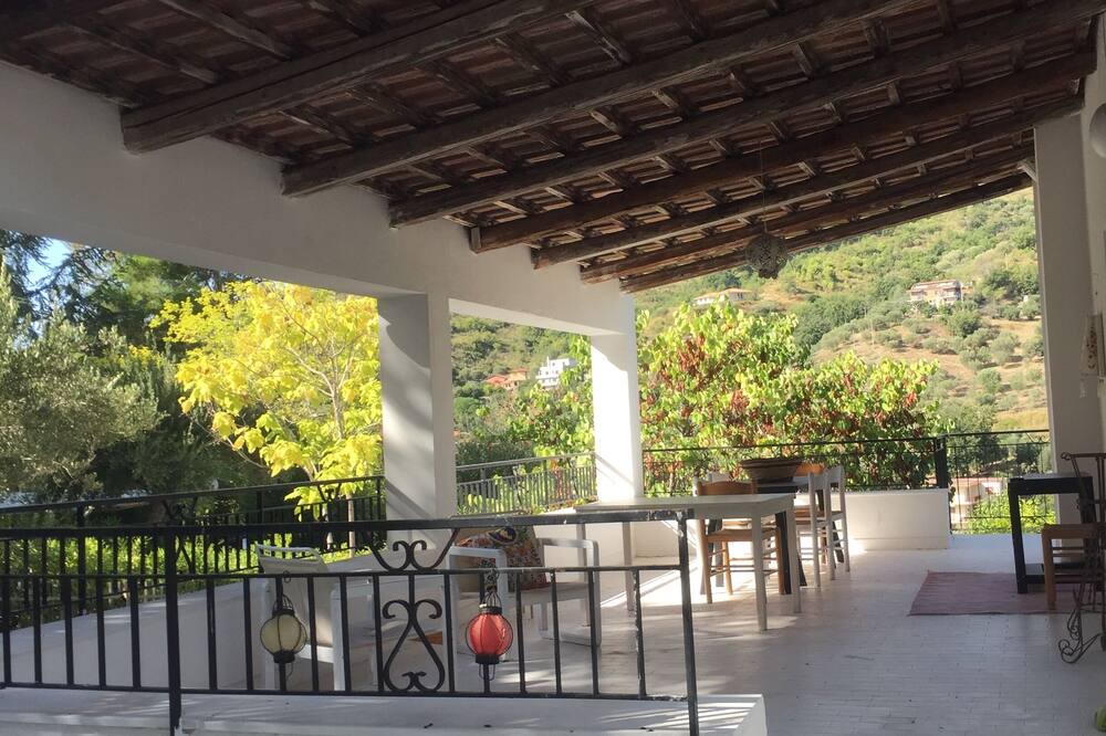 Photo of Patio Balcony in Torchiara