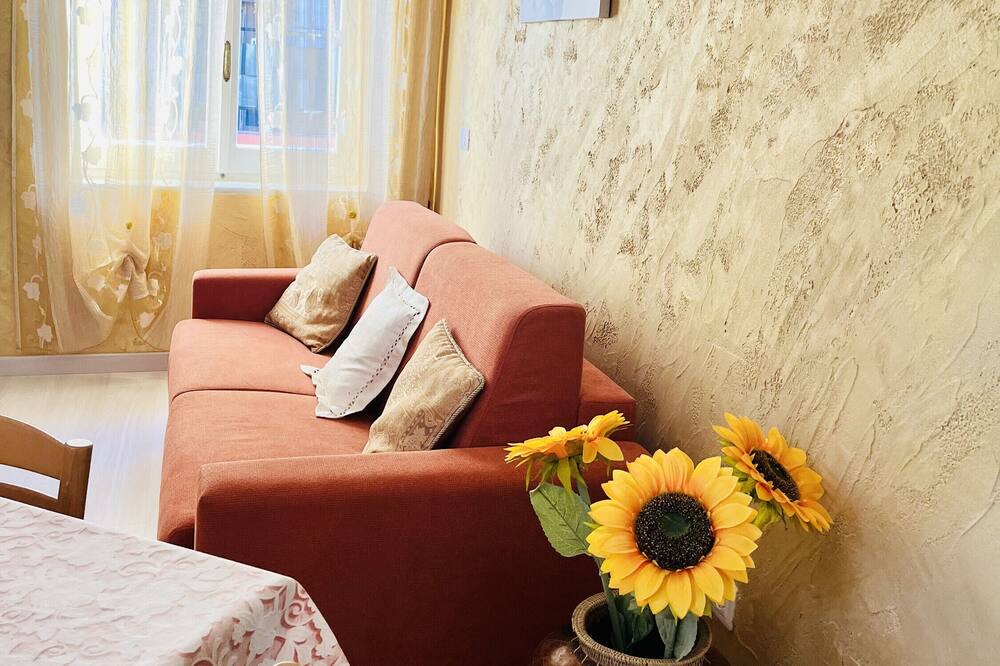 Photo of Livingroom in Scalea