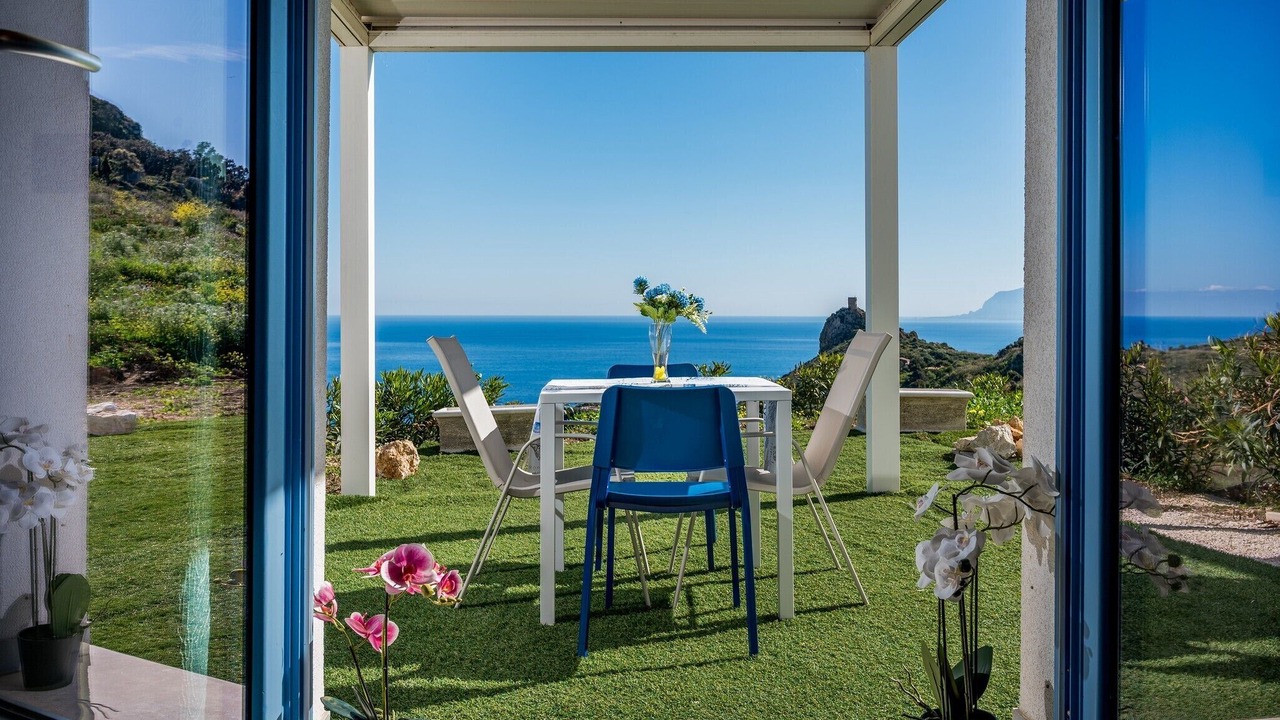 Photo of Patio Balcony in Scopello