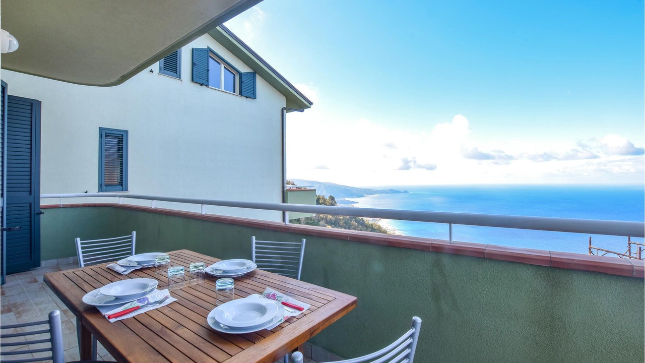 Photo of Outdoor in Piraino