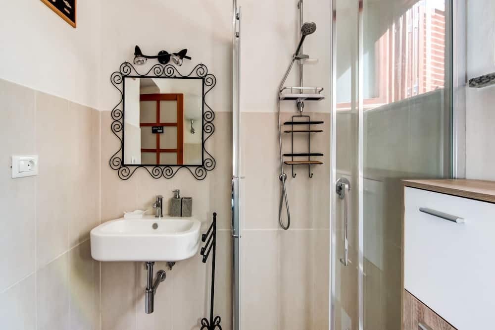 Photo of Bathroom in San Nicola Arcella