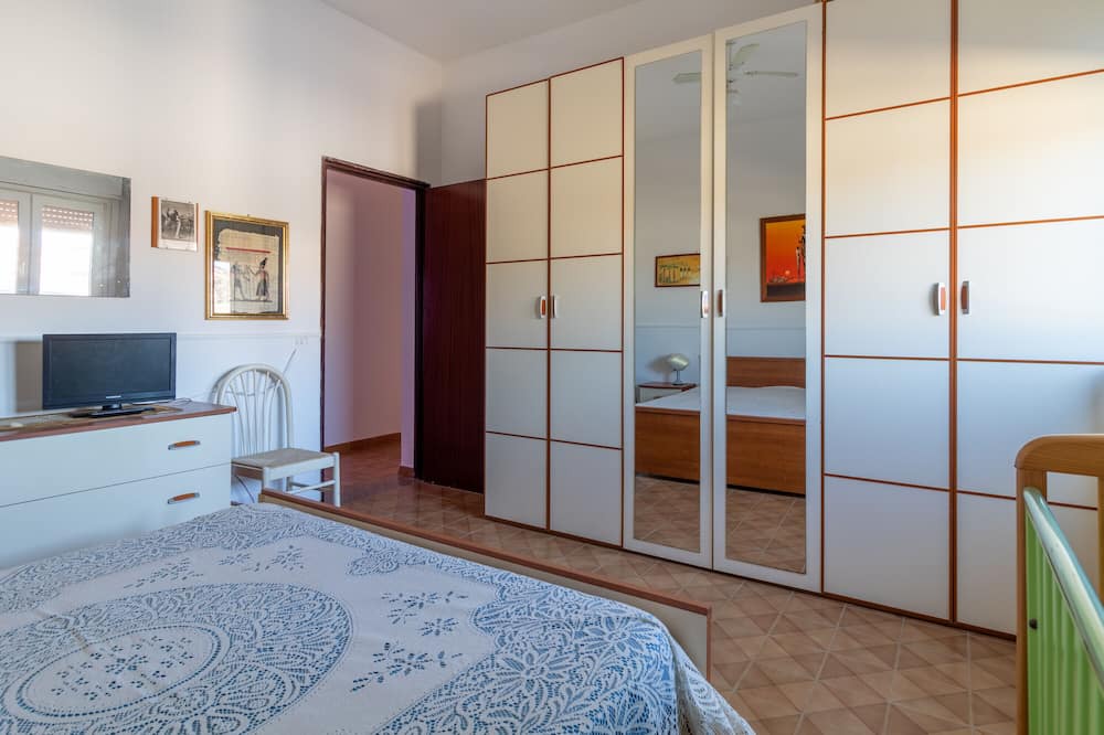 Photo of Bedroom in Acate