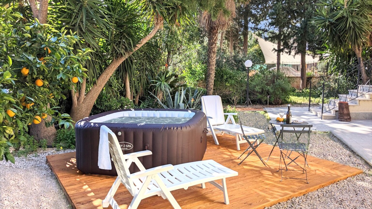Photo of Outdoor in Carini