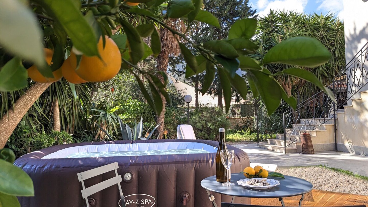 Photo of Outdoor in Carini