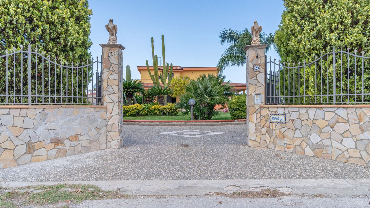 Photo of Outdoor in Arenella