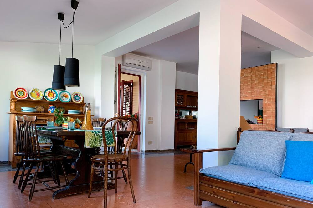 Photo of Livingroom in Partanna