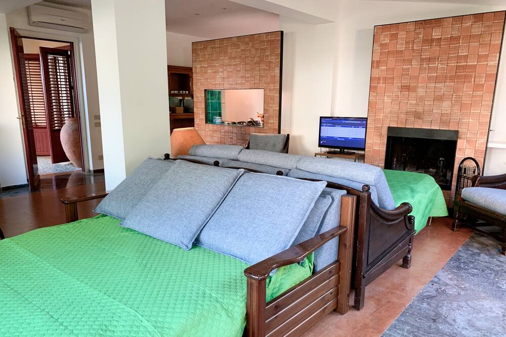 Photo of Livingroom in Partanna