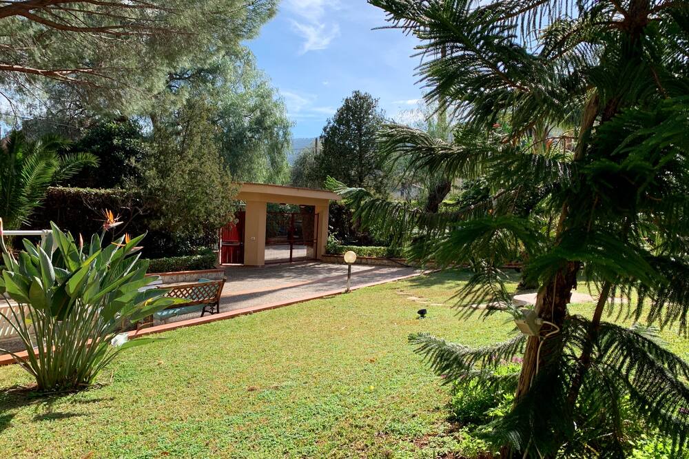 Photo of Outdoor in Partanna
