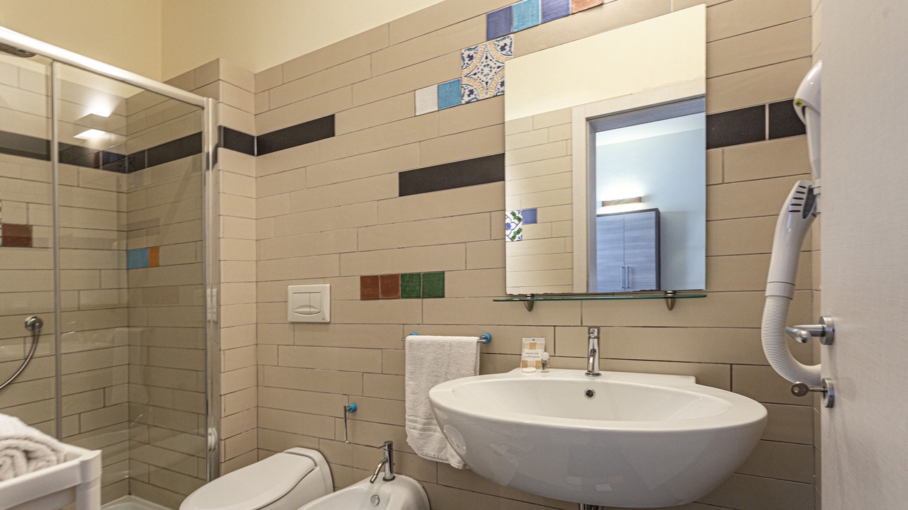 Photo of Bathroom in Avola