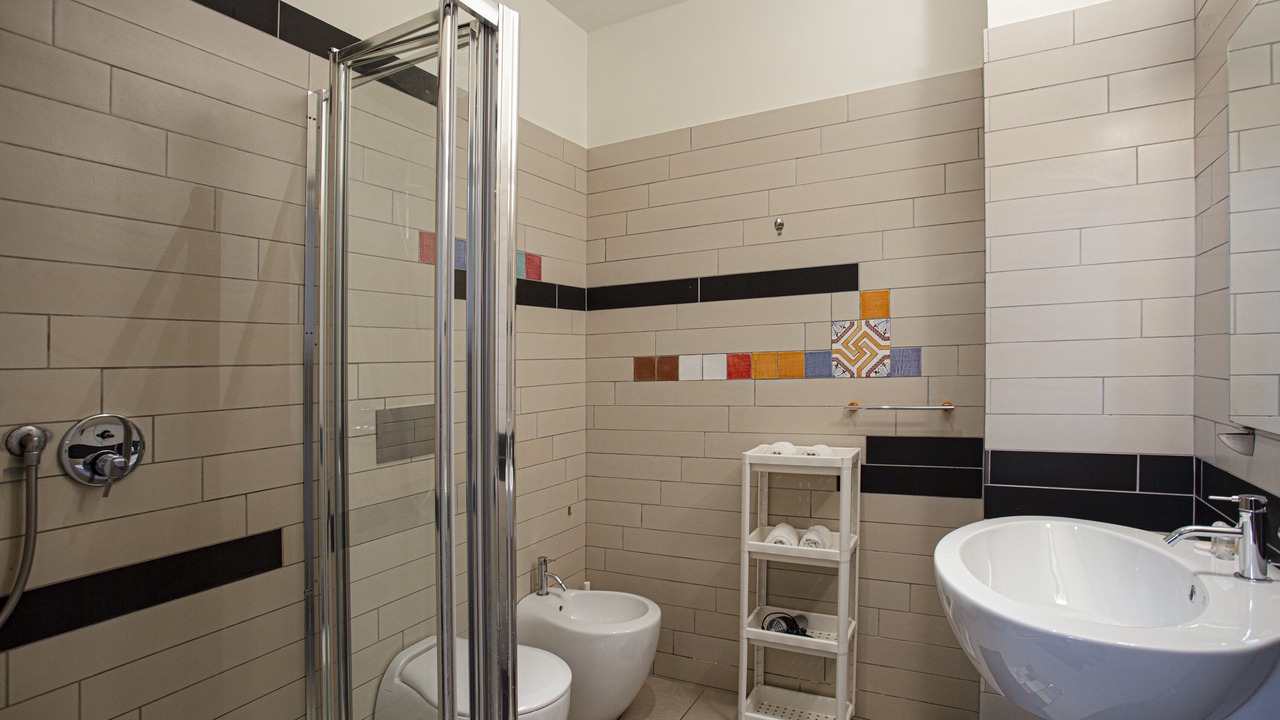 Photo of Bathroom in Avola