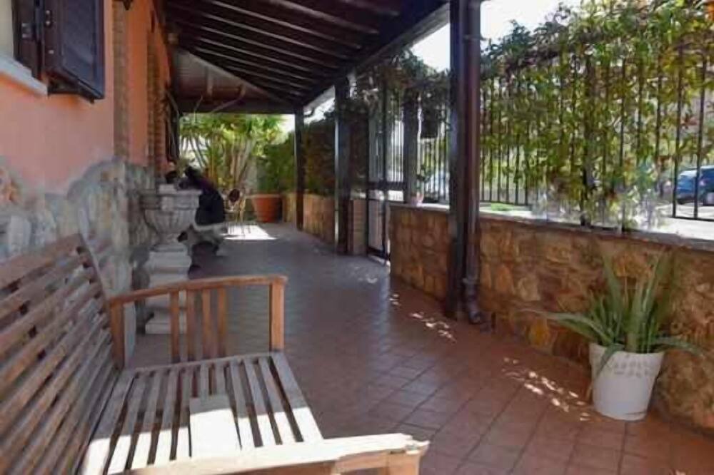 Photo of Patio Balcony in Nizza di Sicilia