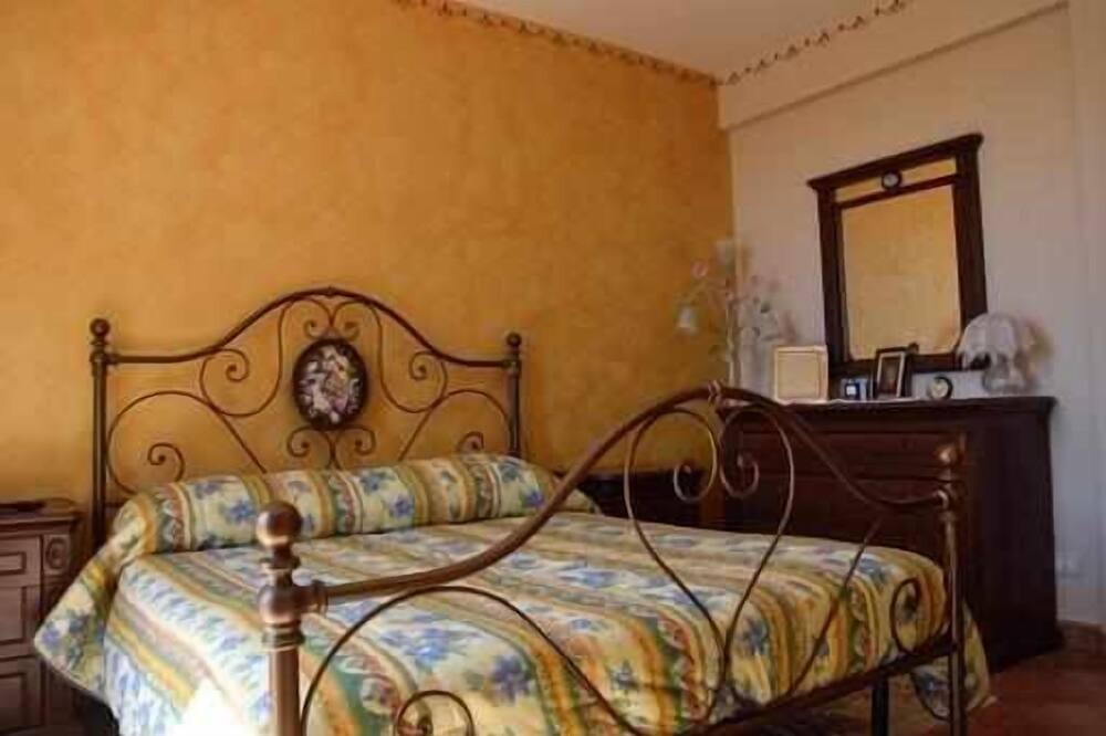 Photo of Bedroom in Nizza di Sicilia