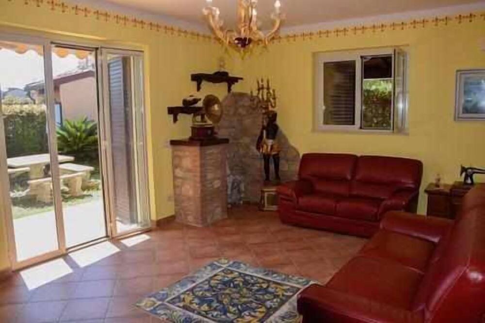 Photo of Livingroom in Nizza di Sicilia