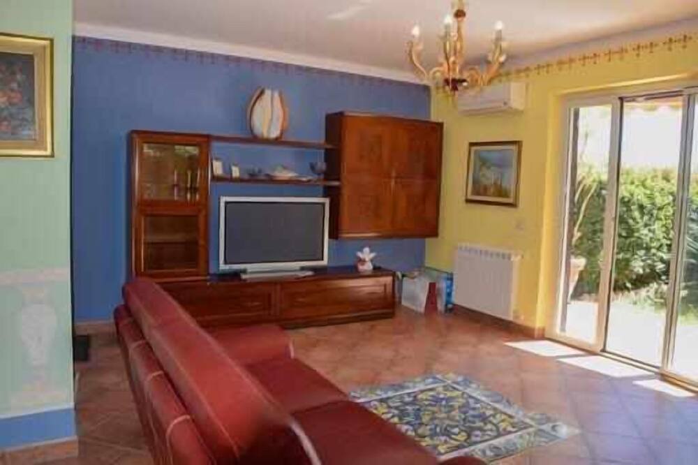 Photo of Livingroom in Nizza di Sicilia