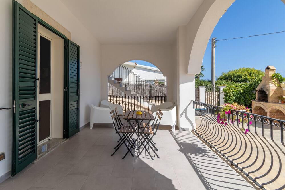 Photo of Patio Balcony in Cava dʼAliga