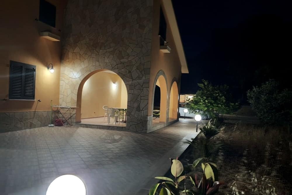 Photo of Outdoor in Montallegro
