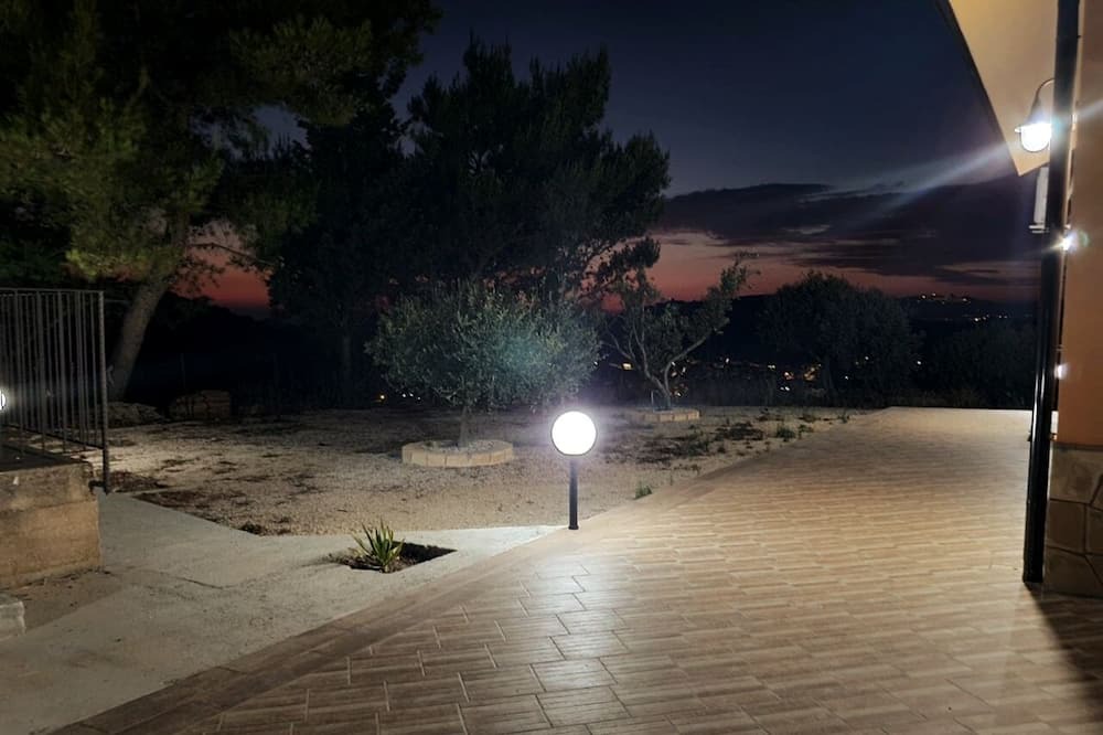 Photo of Outdoor in Montallegro