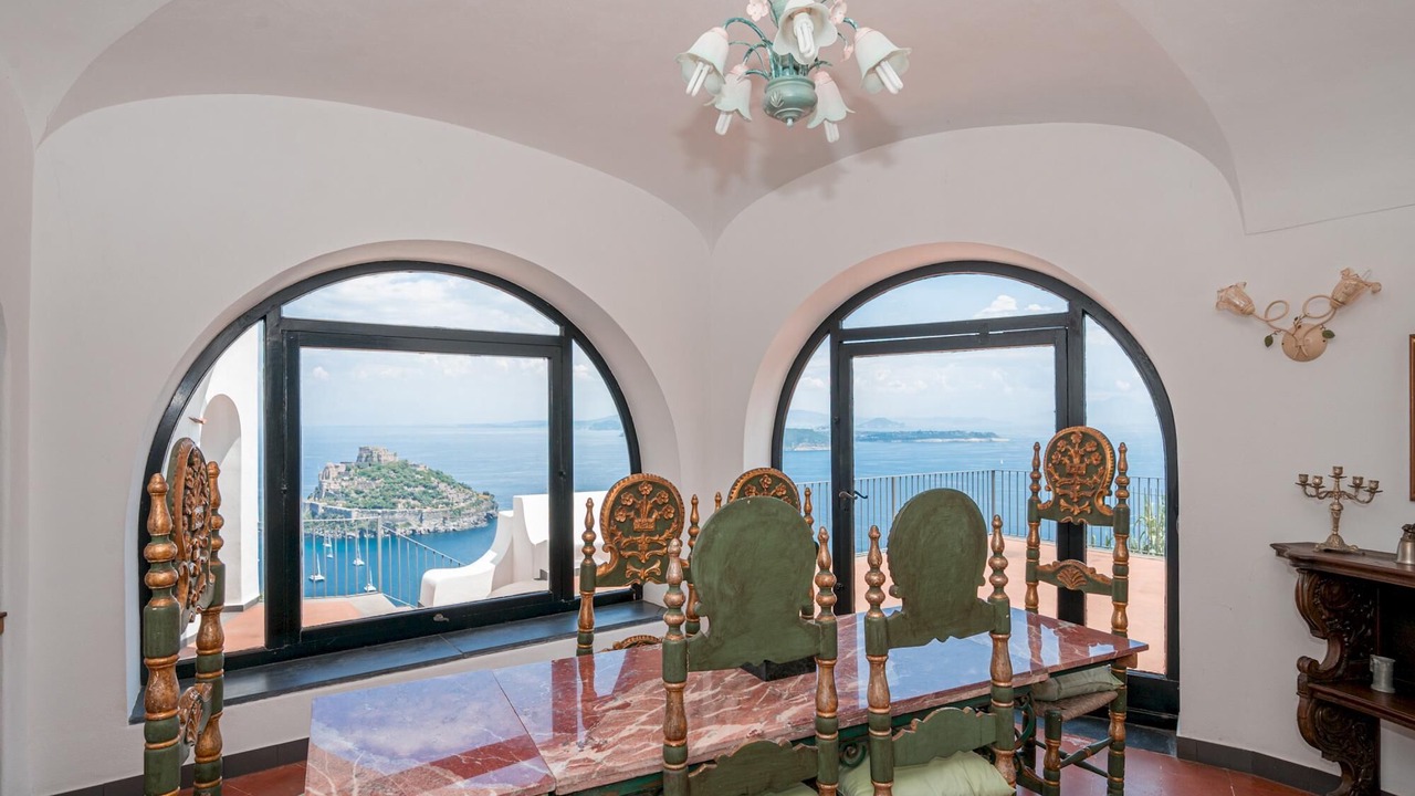 Photo of Others in Ischia