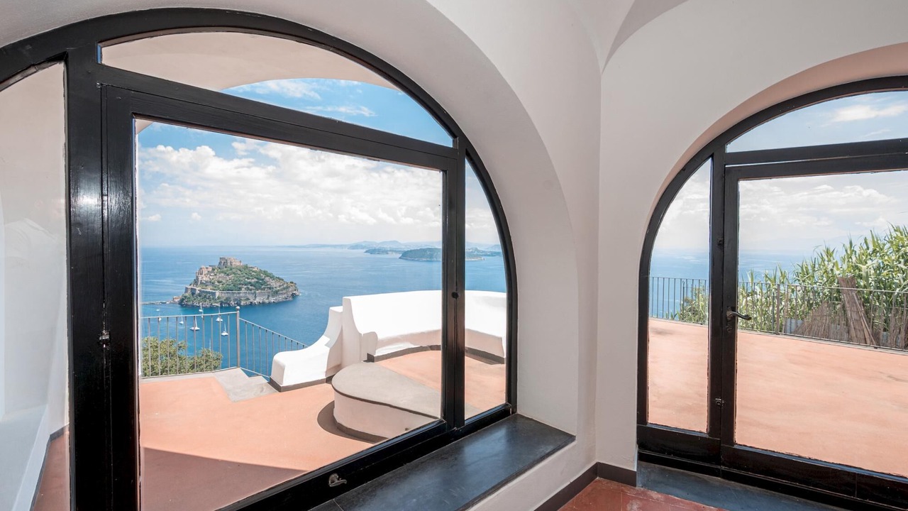 Photo of Others in Ischia