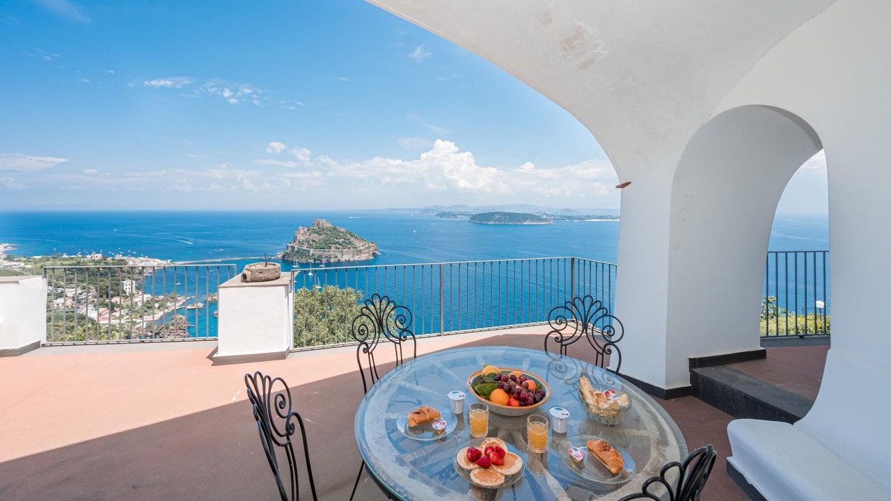 Photo of Others in Ischia
