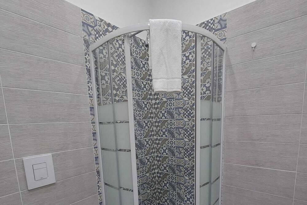 Photo of Bathroom in Torre Annunziata