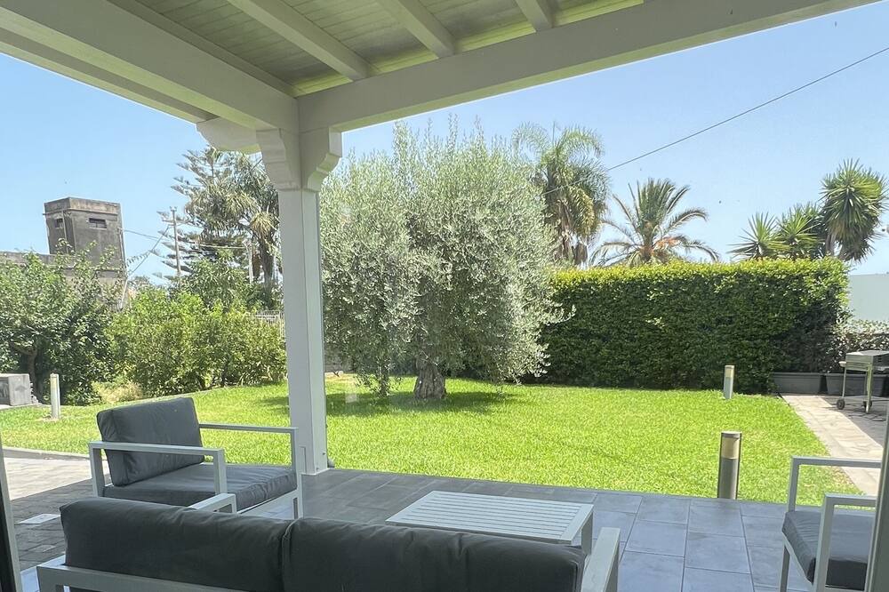 Photo of Outdoor in Carruba