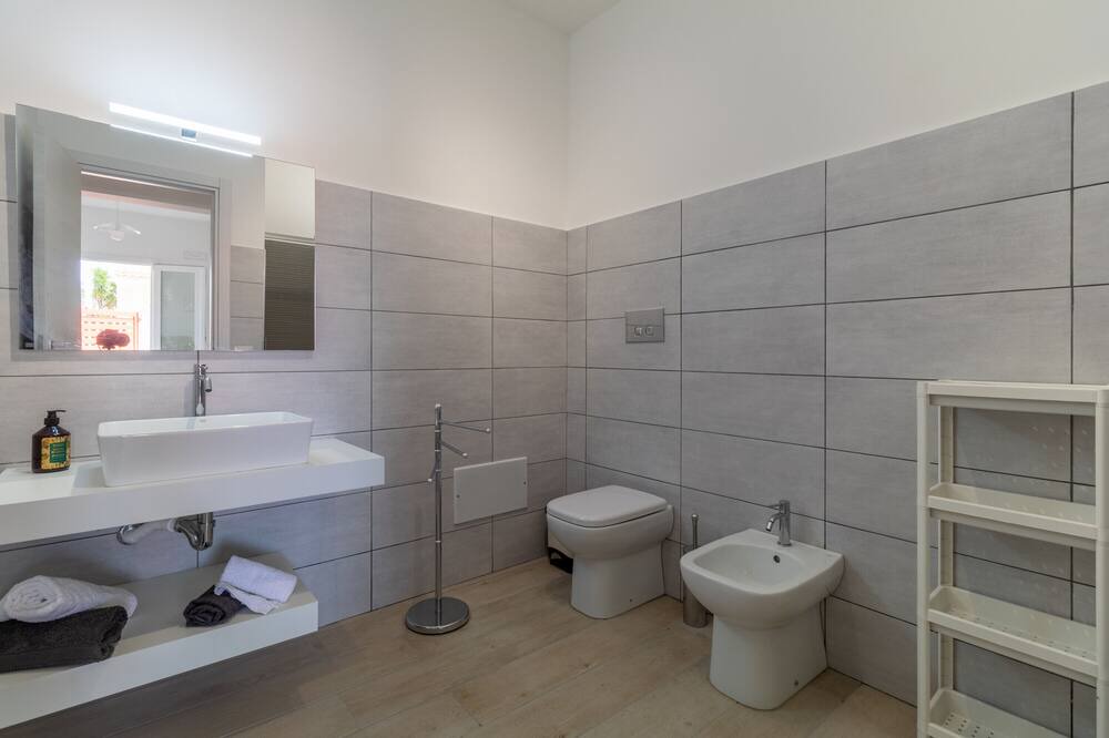 Photo of Bathroom in Granelli