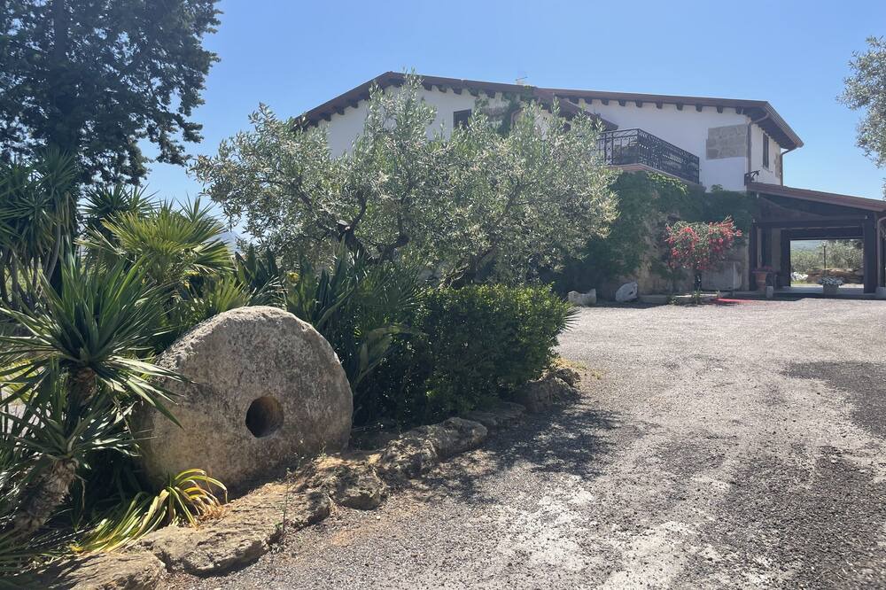 Photo of Outdoor in Partinico